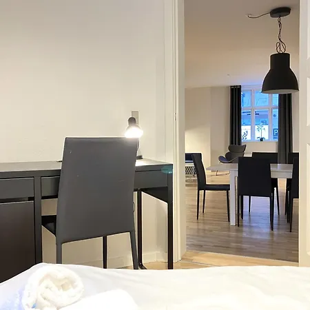 Two-bedroom In Center Appartamento