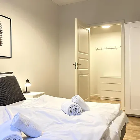 Two-bedroom In Center * 欧登塞