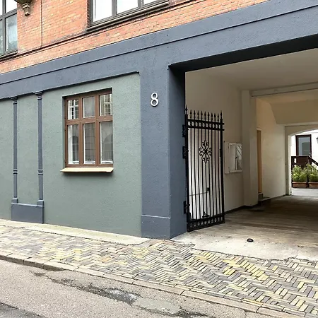 公寓 Two-bedroom In Center *